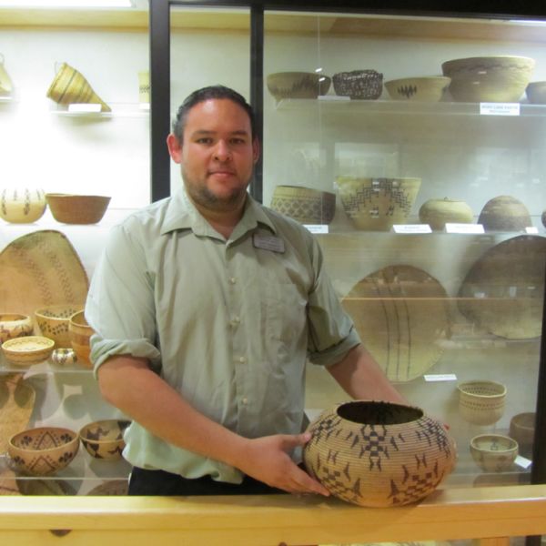 Cooking in Baskets Using Hot Rocks