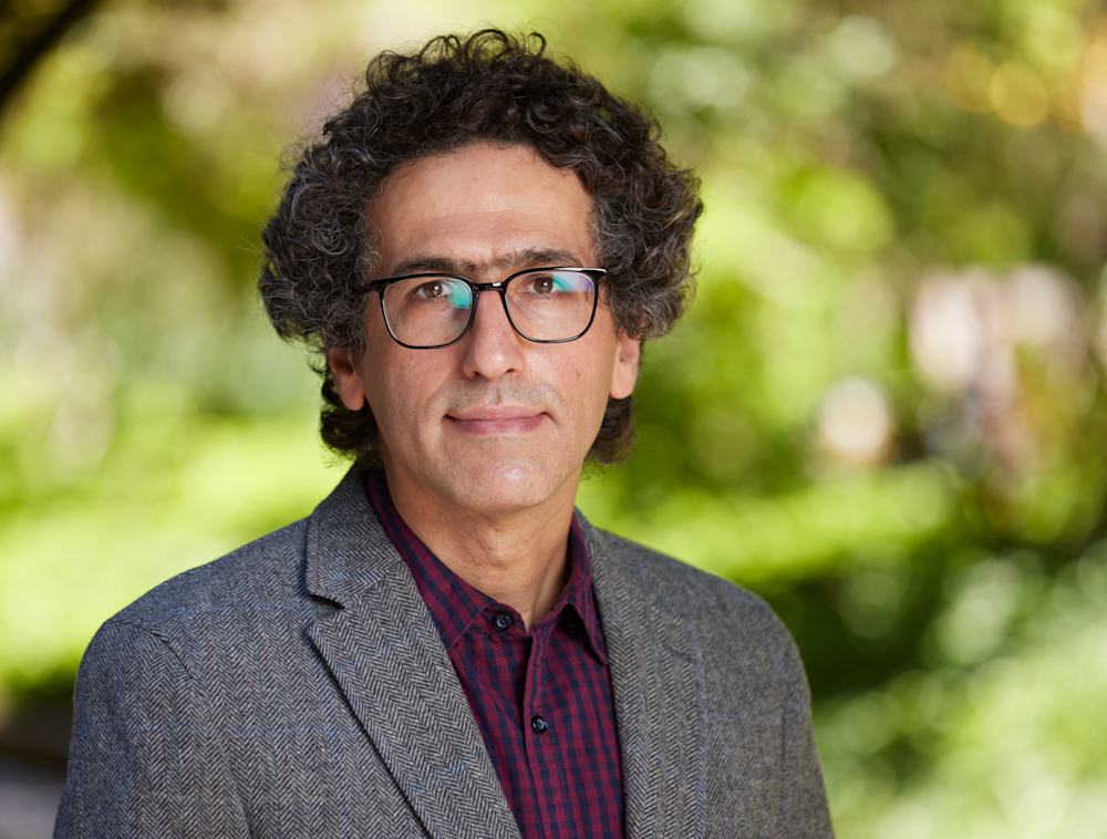 A headshot of Babak Tafreshi.