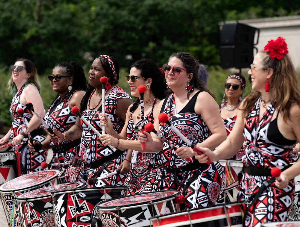 Batalá Washington DC performing.