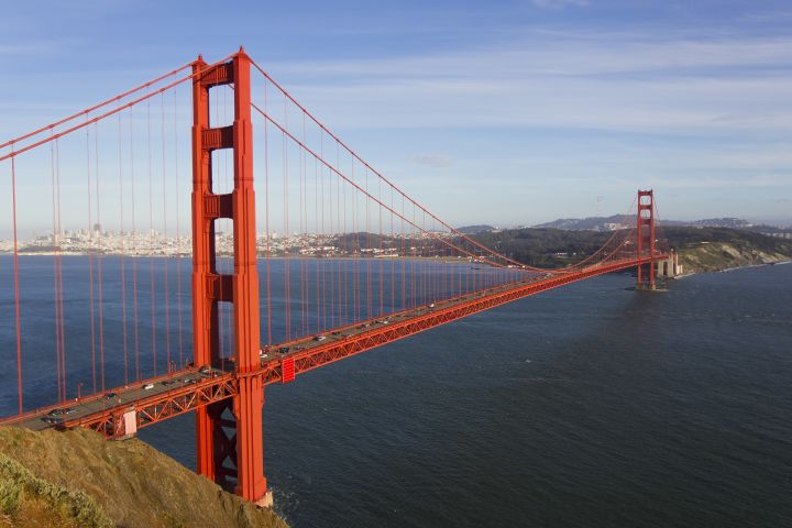 Photo of the Golden Gate Bridge.