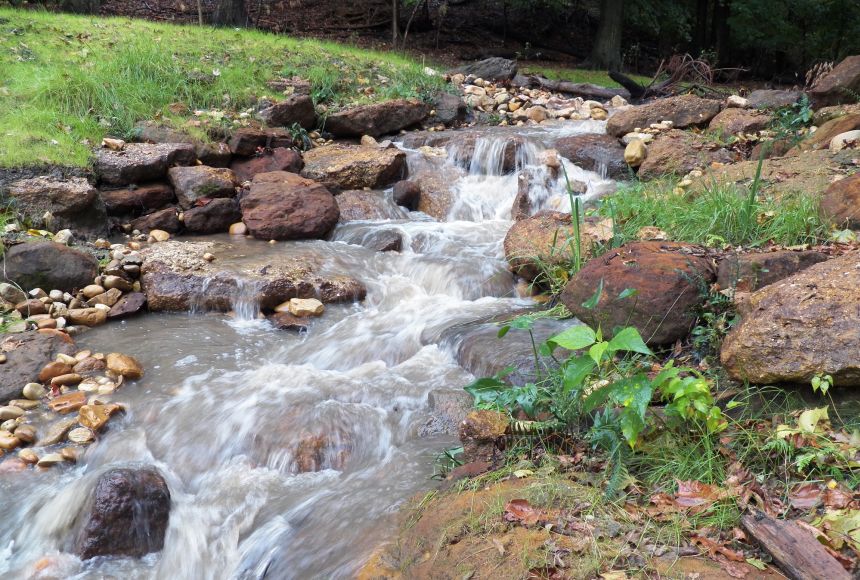 STREAMS AND DRAINAGE