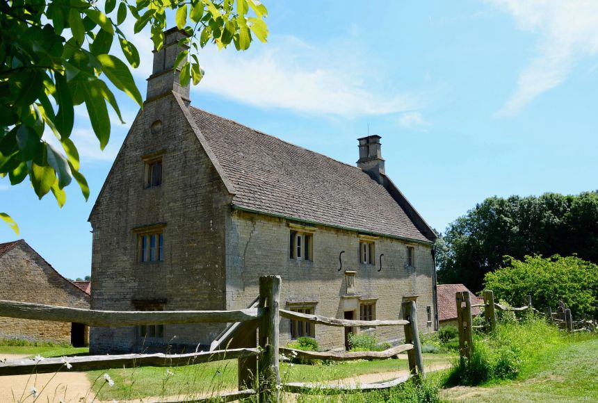 The theory of gravity "was occasion'd by the fall of an apple, as he sat in contemplative mood," Isaac Newton's friend and biographer William Stukeley wrote. At least that's the story. The incident was said to have happened at Newton's boyhood home.