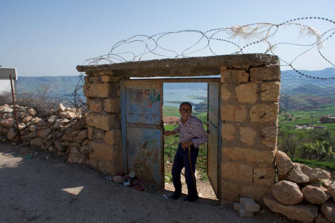 A Kurdish Photographer Records the Brutal Transformation of the Rivers ...