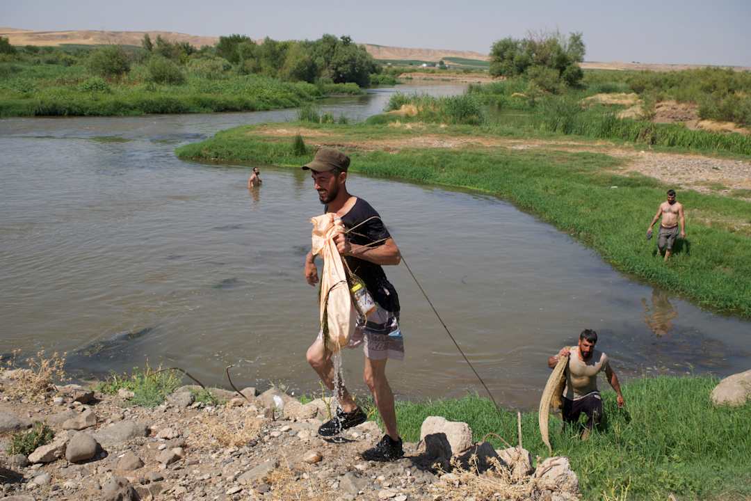 A Kurdish Photographer Records the Brutal Transformation of the Rivers ...