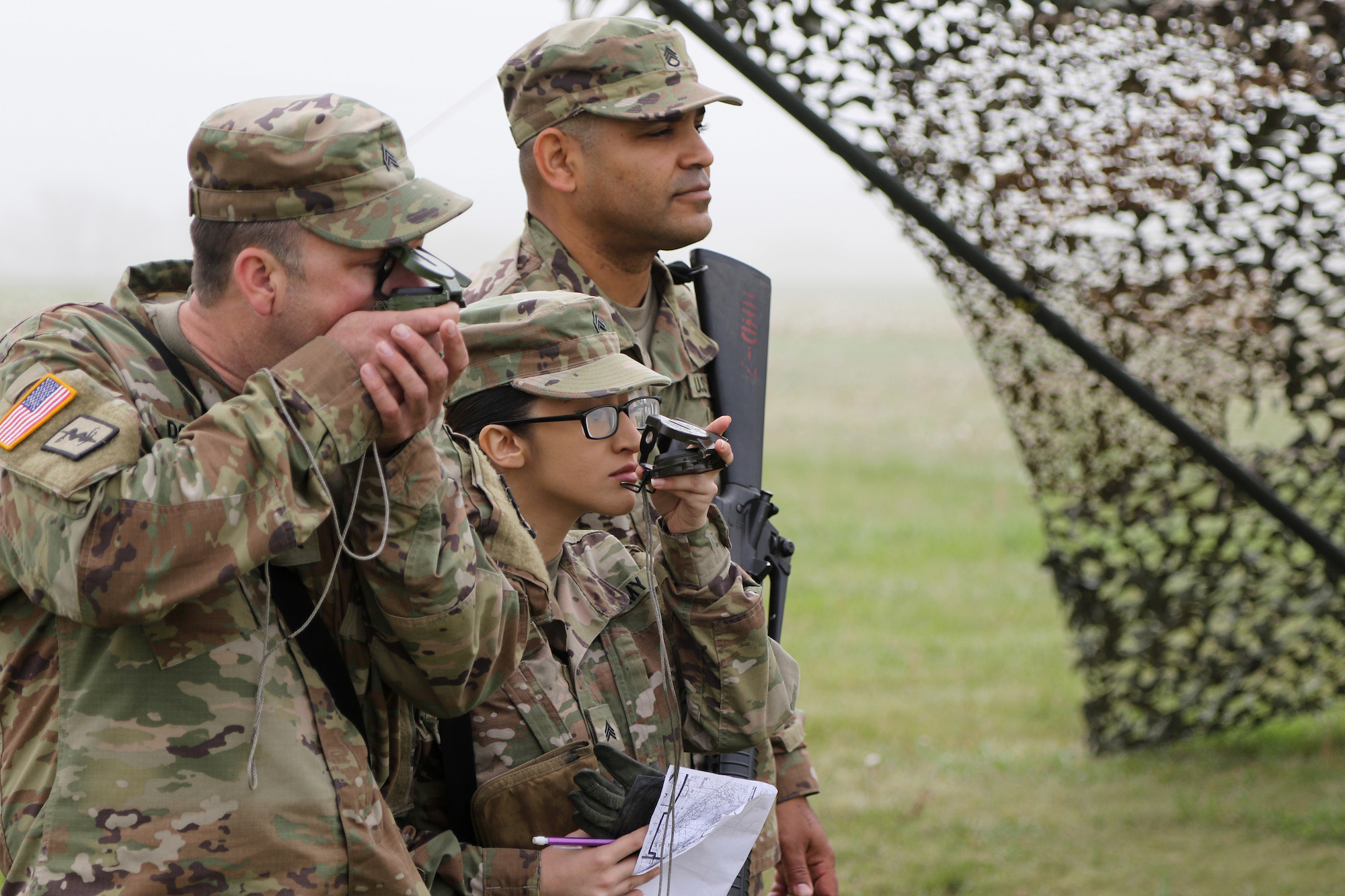 https://images.nationalgeographic.org/image/upload/v1638892481/EducationHub/photos/soldiers-training-in-kansas.jpg