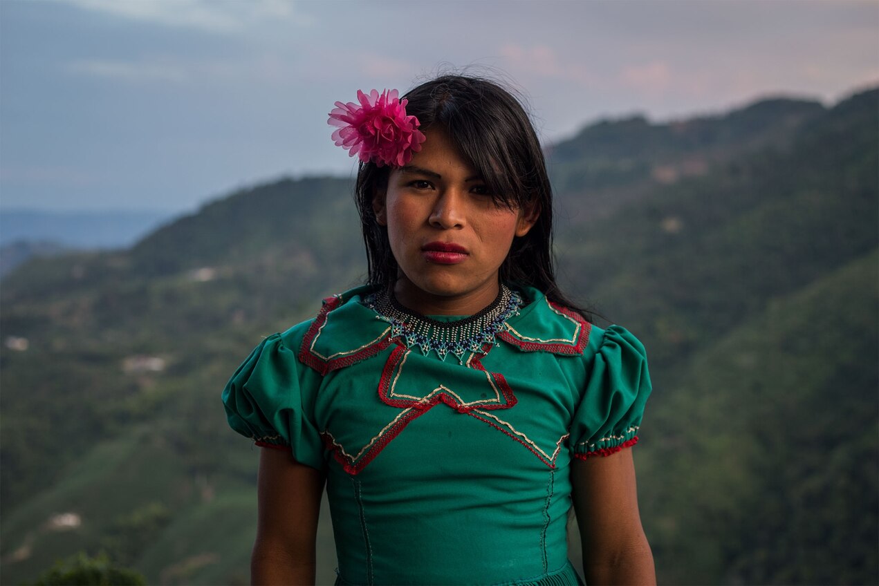 https://images.nationalgeographic.org/image/upload/v1685028557/EducationHub/photos/16-indigenous-transgender-women-colombia.jpg